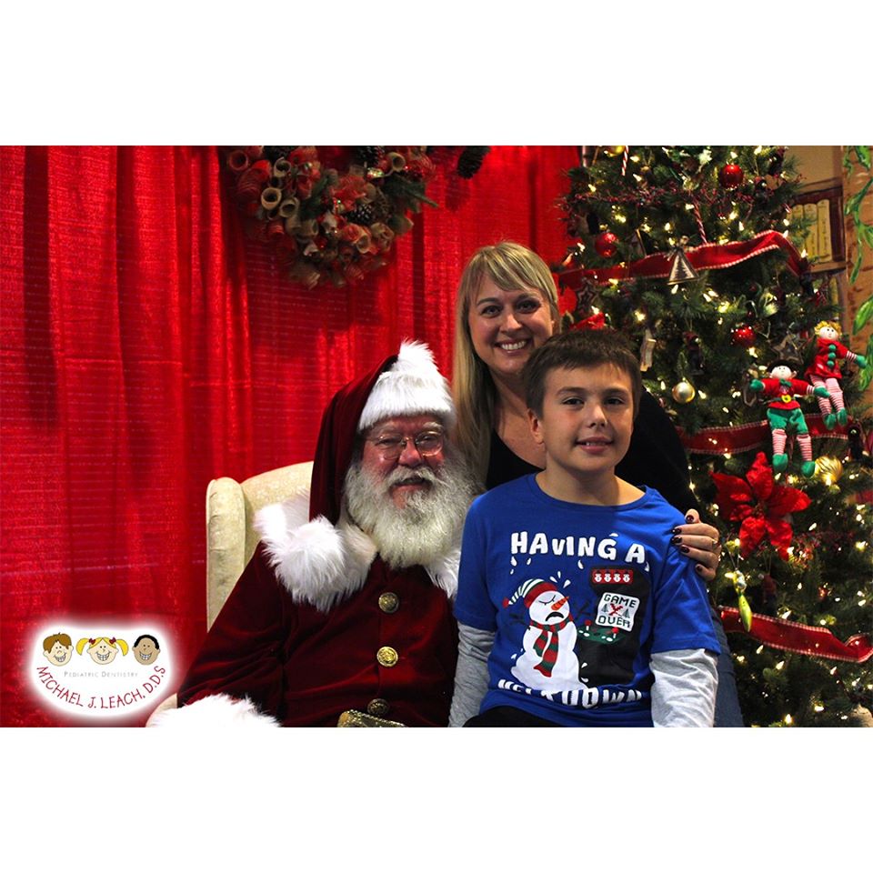 Pediatric_Dentist_Santa_Party